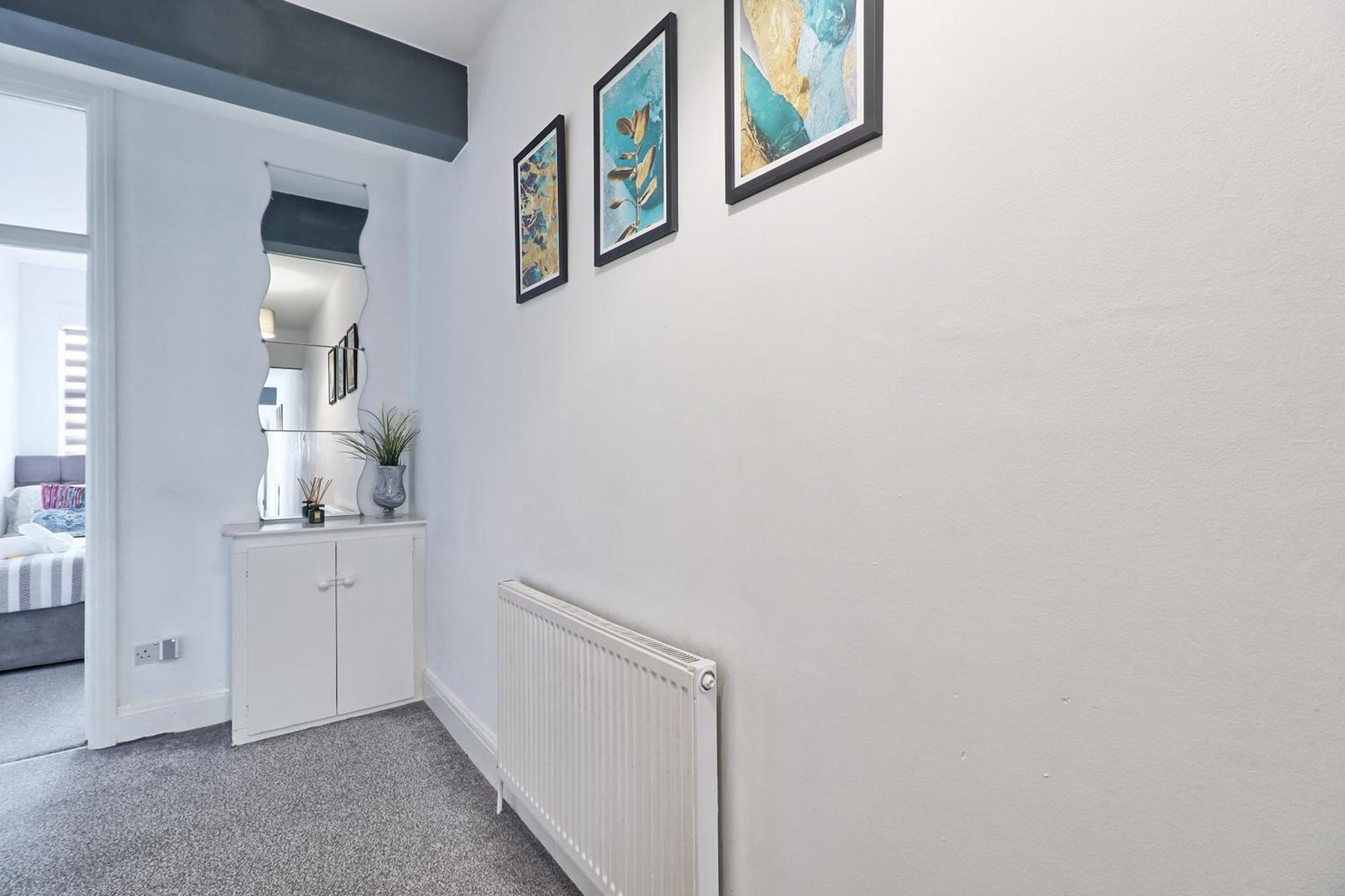 Hornchurch Luxury 3-Bed Apartment Near To London With Parking מראה חיצוני תמונה