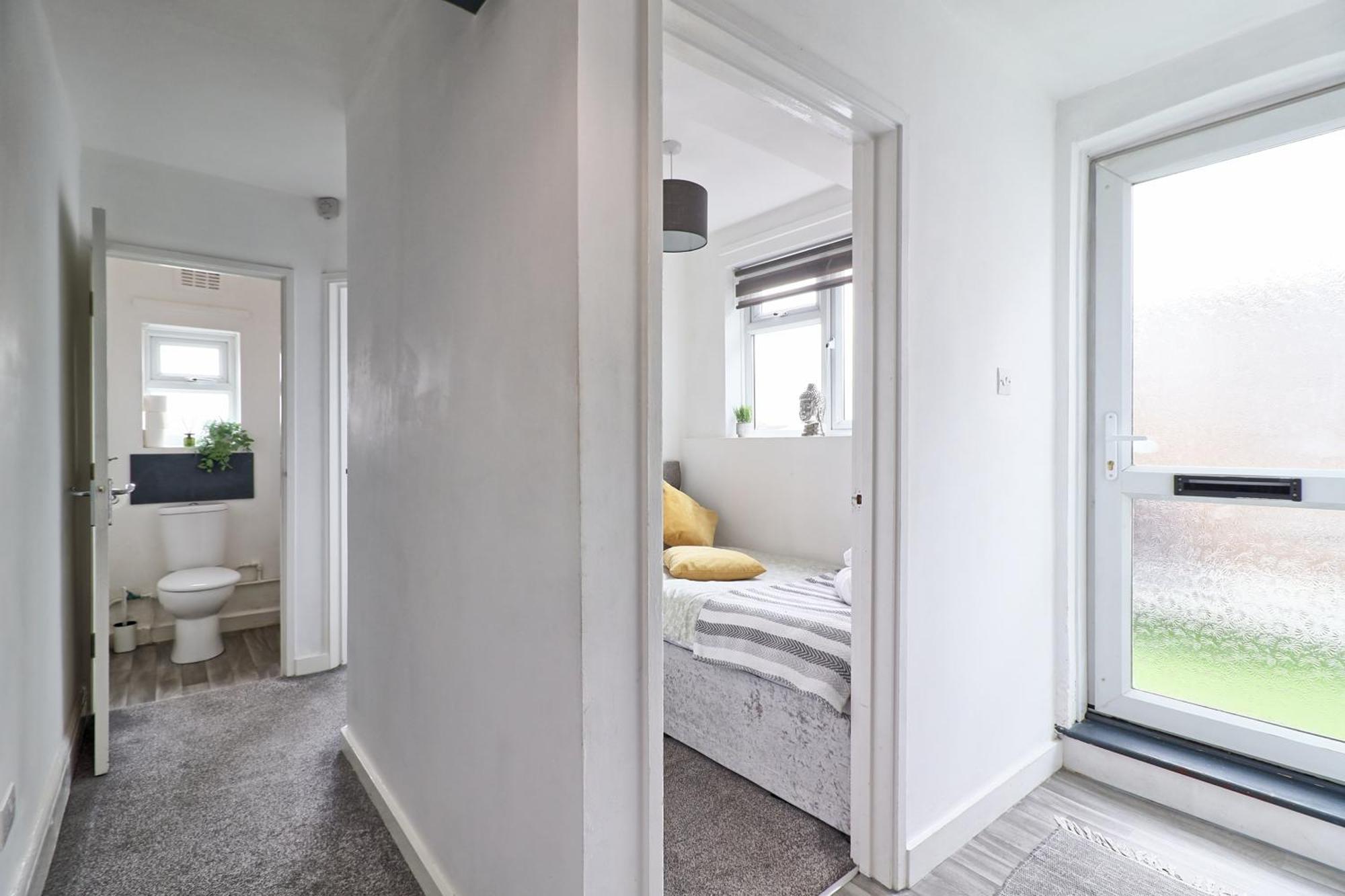 Hornchurch Luxury 3-Bed Apartment Near To London With Parking מראה חיצוני תמונה