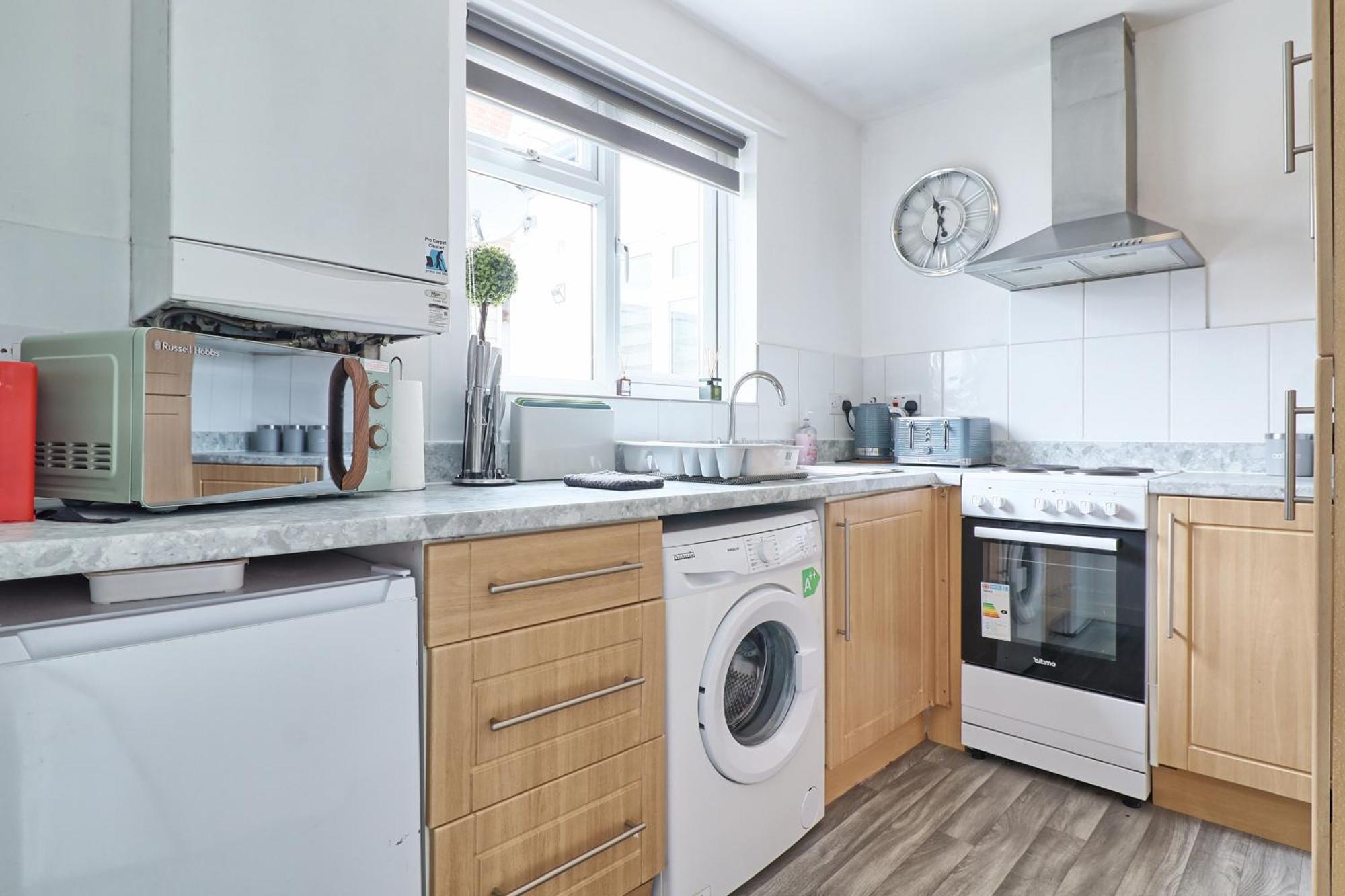 Hornchurch Luxury 3-Bed Apartment Near To London With Parking מראה חיצוני תמונה