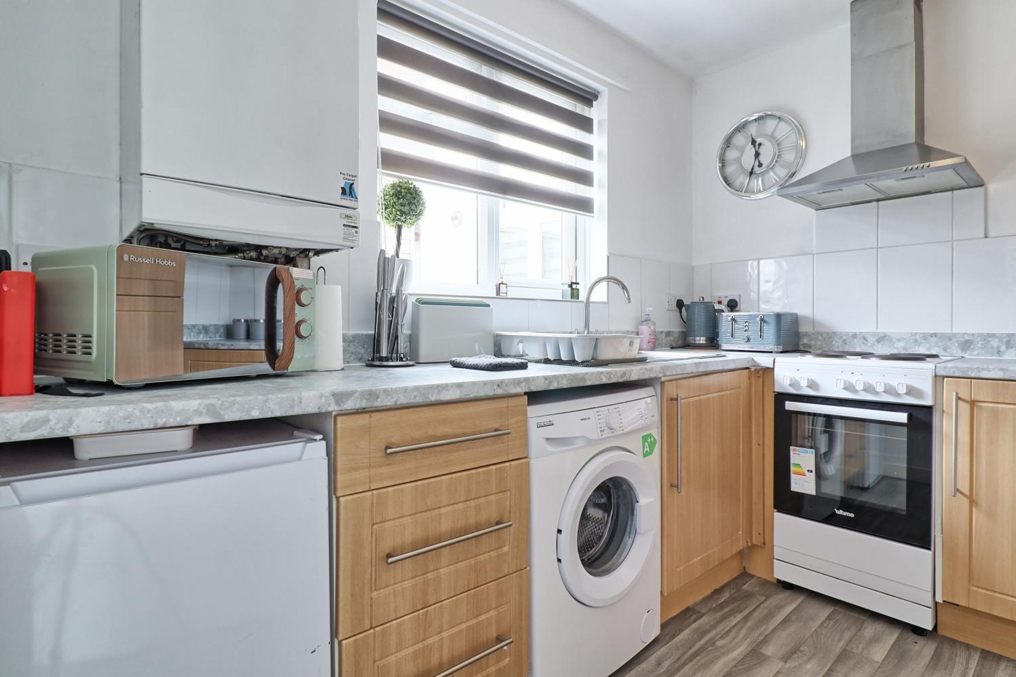 Hornchurch Luxury 3-Bed Apartment Near To London With Parking מראה חיצוני תמונה